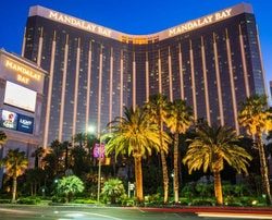 Gros chèque pour les victimes du Mandalay Bay Casino