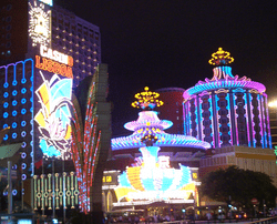 Les casinos de Macao connaissent une hausse de frequentations et revenus